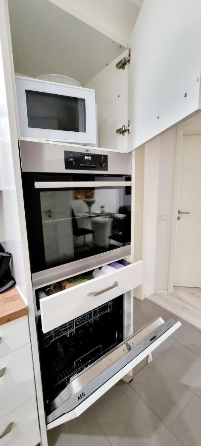New Modern Selfcheckin Publicfreeparking Highspeed Wifi Kingsizebed Apartment Baden-Baden Exterior photo